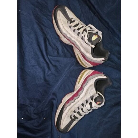 Nike Air Max 95 Rush Pink Volt Size 5Y Black Anthracite White - Picture 2 of 6